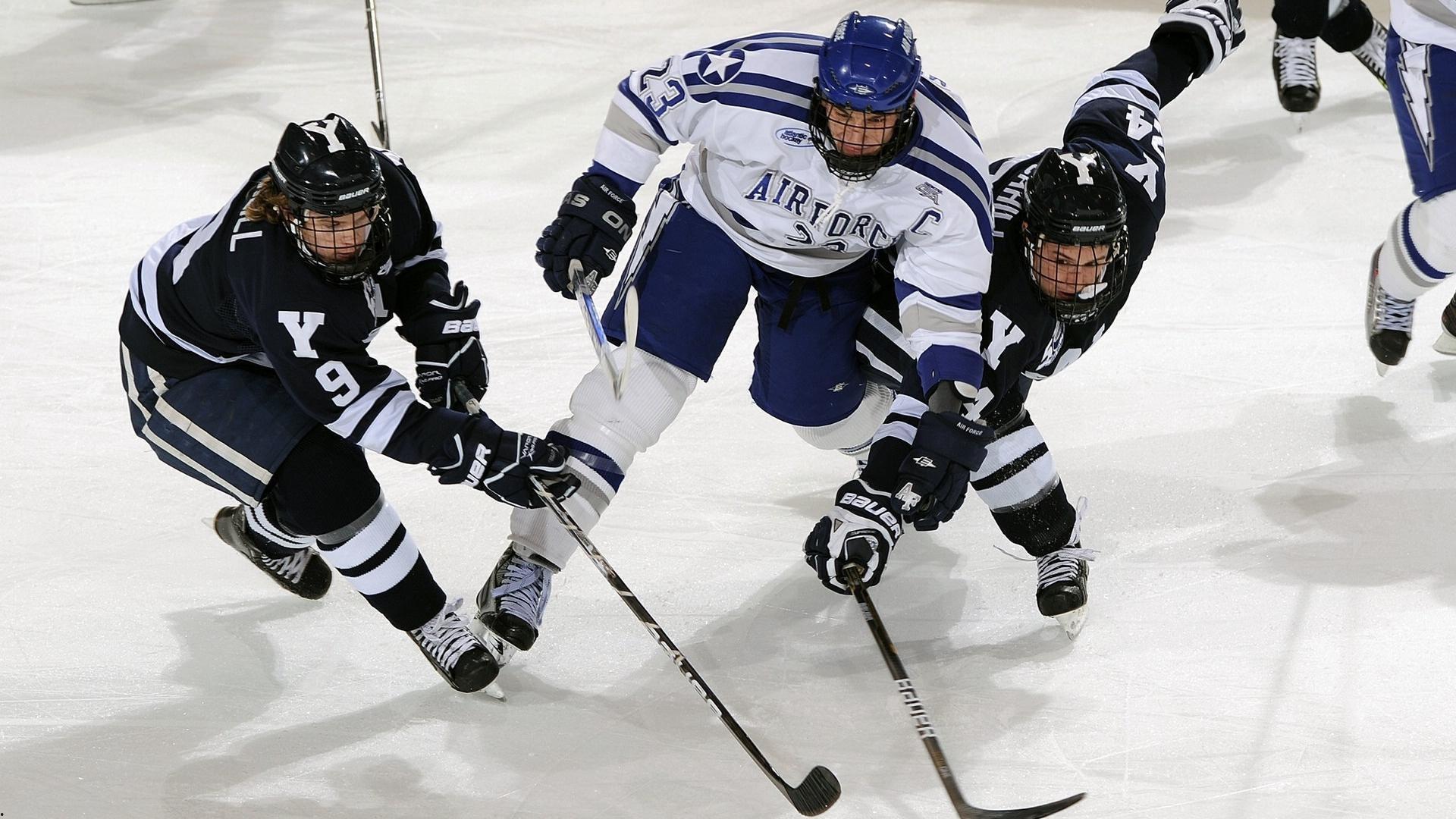 詹皇归来破局！湖人新五虎渐入佳境，完全体6胜0负